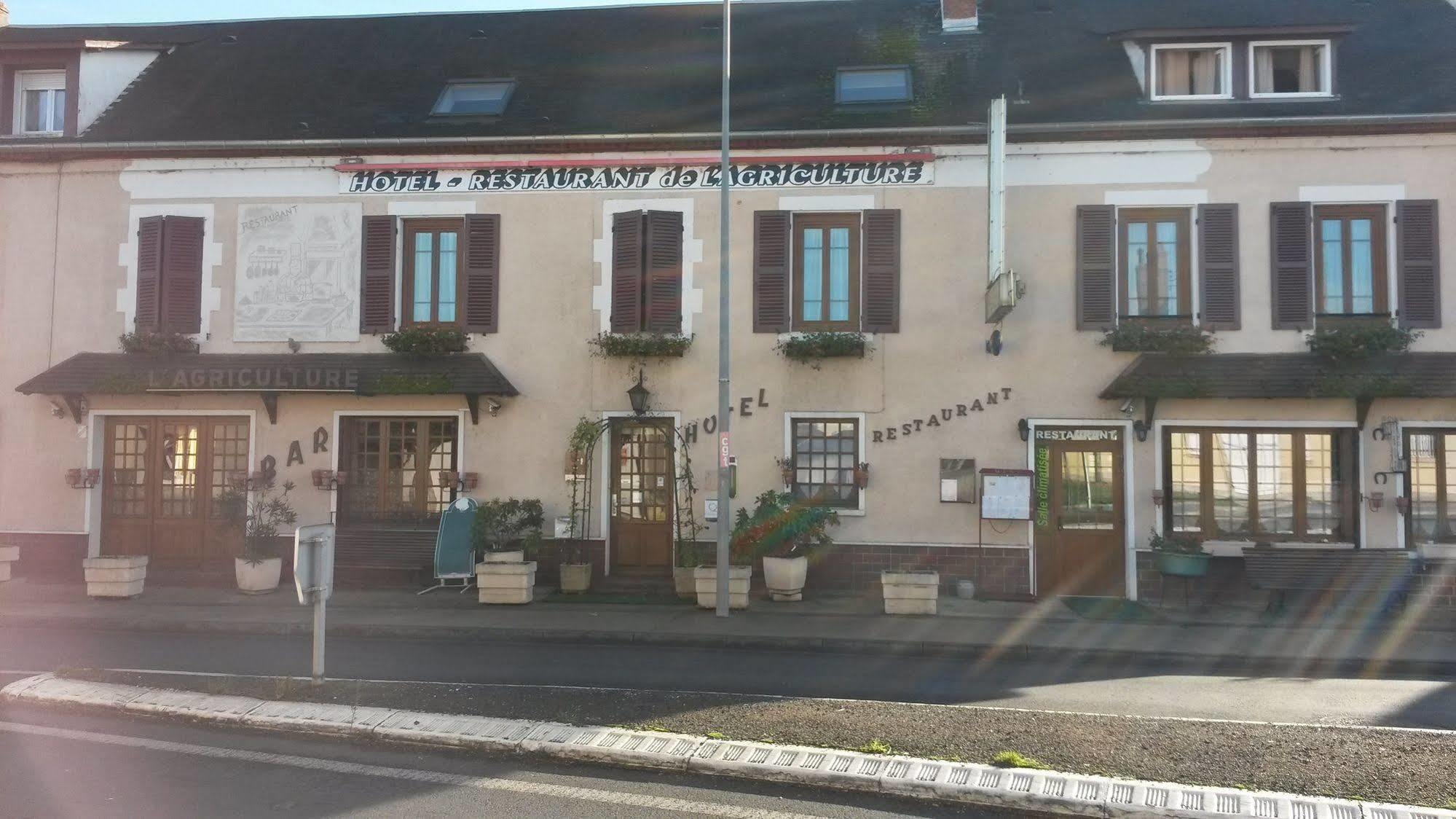 Hotel De L'Agriculture Decize Exterior photo